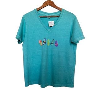 FRESH Produce Women’s Sz XS Short Sleeve Vee Neck Tee Flip Flop Print